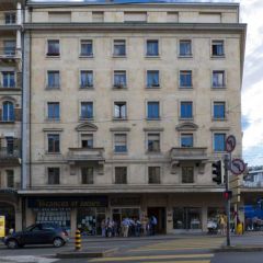 Joli deux pièces de 43 m2 à louer Centre Ville, rive droite.