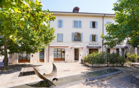 Dans un cadre de vie charmant au coeur de Carouge.  Appartement de 4.5 pièces au 3ème étage