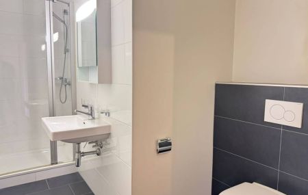 Appartement de 6 pièces au 3ème étage d'env. 116m2