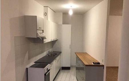 Appartement de 4 pièces au 6ème étage d'env. 112 m2