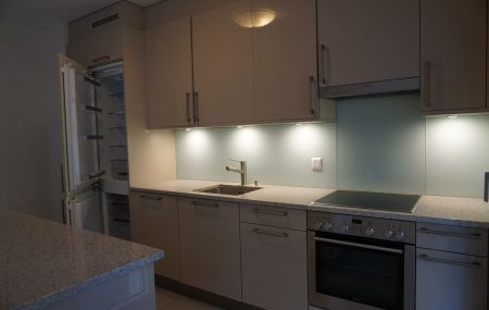 Petit-Saconnex, spaciaux appartement de 4 pièces avec jardin et parking…