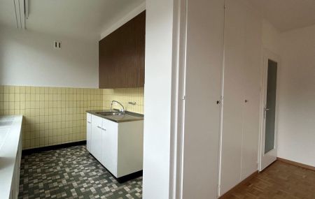 CENTRE-VILLE ! APPARTEMENT DE 2.0 PIÈCES LUMINEUX