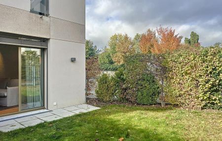 Magnifique studio meublé avec jardin