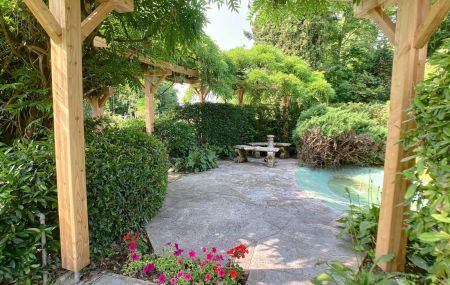 EXCEPTIONNELLE VILLA NEUVE AVEC VUE LAC