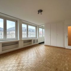 CENTRE-VILLE ! APPARTEMENT DE 2.0 PIÈCES LUMINEUX