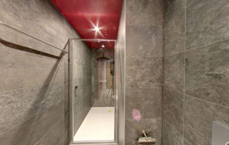 RÉSIDENCE MEUBLÉE DE STANDING "PETITE COUR" STUDIOS AVEC SERVICES HÔTELIERS - AUBERGINE