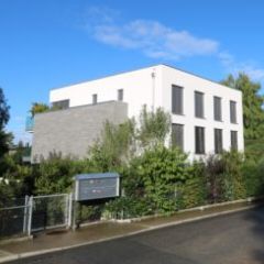 Appartement moderne de 4 pièces avec balcon à Chêne-Bourg Appartement moderne de 4 pièces avec balcon à Chêne-Bourg