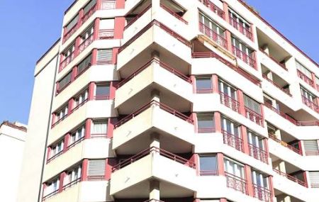 Appartement de 4 pièces traversant au 4ème étage d'env. 80 m2