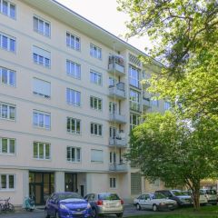 Logement de 4 pièces de 69 m2 au 3ème étage avec une cave.