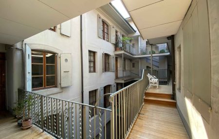 Superbe appartement de caractère de 6 pièces à la Vieille-Ville