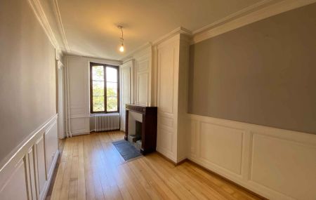 Superbe appartement de caractère de 6 pièces à la Vieille-Ville