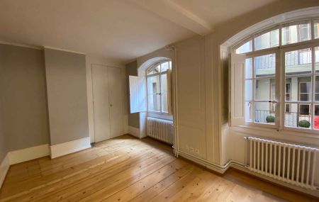 Superbe appartement de caractère de 6 pièces à la Vieille-Ville