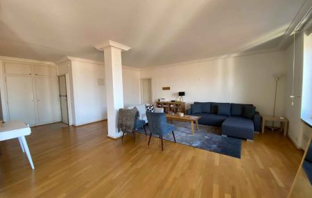 Magnifique appartement de 6 pièces à la Vieille Ville avec échappée sur le lac