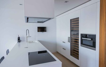 Appartement de 4 pièces dans Résidence de luxe avec conciergerie à deux pas du lac