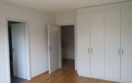 Appartement duplex de 7,5 pièces avec terrasse à Bernex