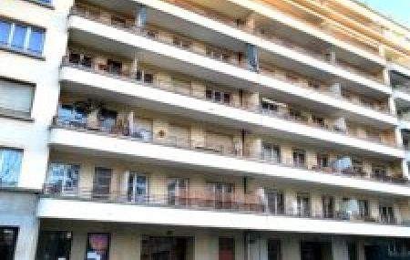 Appartement de 2,5 pièces avec balcon à Champel