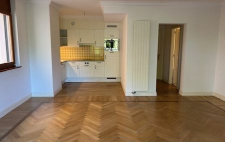Appartement de 2 pièces au rez-de-chaussée