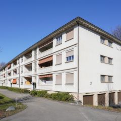 Appartement de 5 pièces au 2ème étage avec balcon