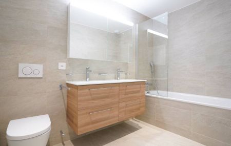 Rare à la location, lumineux appartement au coeur de la ville