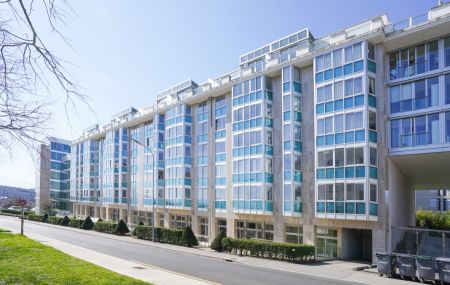 Appartement de 5 pièces au 2ème étage, avec ascenseur