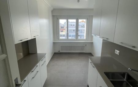 Au coeur du quartier des Pâquis, appartement de 4 pièces