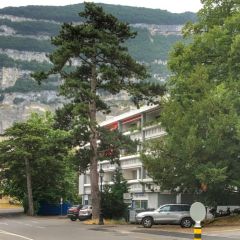 Charmant appartement de 2 pièces au 1er étage