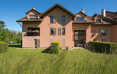Appartement de 2 pièces au rez de chaussée