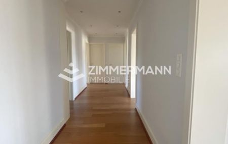Appartement 7 Pièces, 122 m²