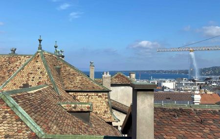 Magnifique appartement de 6 pièces à la Vieille Ville avec vue sur le lac et la Cathédrale