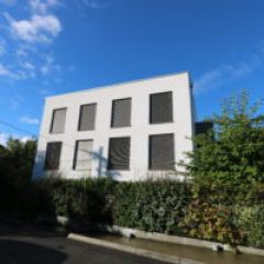 Appartement moderne de 4 pièces avec balcon à Chêne-Bourg