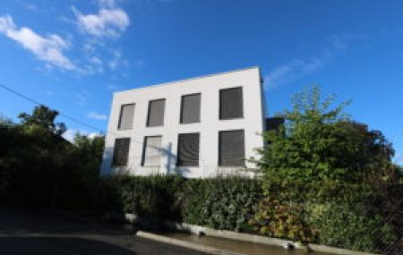 Appartement moderne de 4 pièces avec balcon à Chêne-Bourg