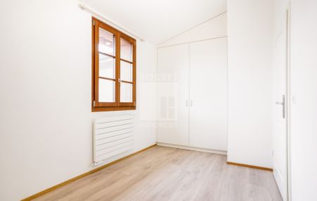 Maison mitoyenne de 8 pièces à louer à Plan-les-Ouates