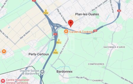 Maison mitoyenne de 8 pièces à louer à Plan-les-Ouates