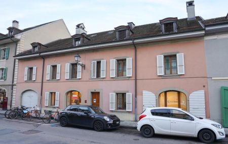 Appartement duplex mensardé de 5 pièces au 2ème étage dans un immeuble sans ascenseur