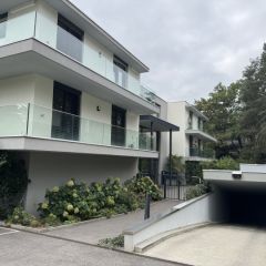 Rare ! Lumineux appartement de 5 pièces en rez-de-jardin –…