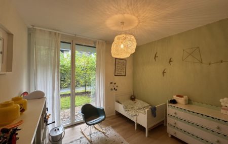 Rare ! Lumineux appartement de 5 pièces en rez-de-jardin –…