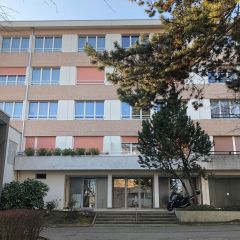 Appartement de 4 pièces au Rez-de-Chaussée