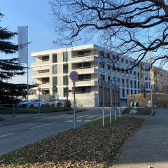 Logement 4 pièces avec balcon Petit-Lancy