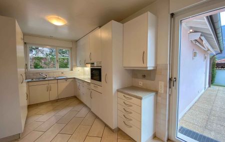 Villa de 8 pièces avec jardin à Vessy