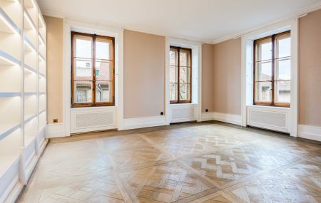 Magnifique appartement de 6 pièces au coeur de la Vieille-Ville