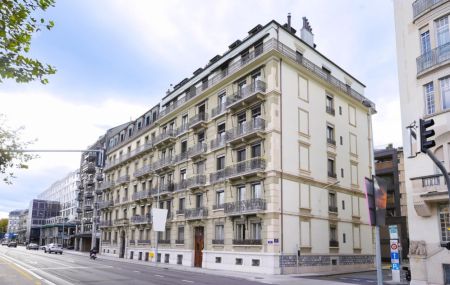 STUDIO DANS LES COMBLES