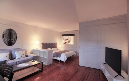 Appartement meublé    2 pièces  | Chêne-Bourg