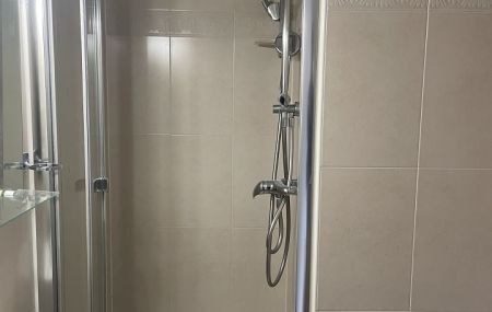 Bel appartement de 6 pièces à Florissant