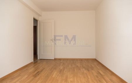 Meyrin, Avenue de Vaudagne appartement de 3 pièces, d'environ 46 m2 au 6ème étage