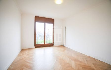Grand appartement de 8 pièces