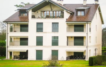 Grand appartement de 8 pièces