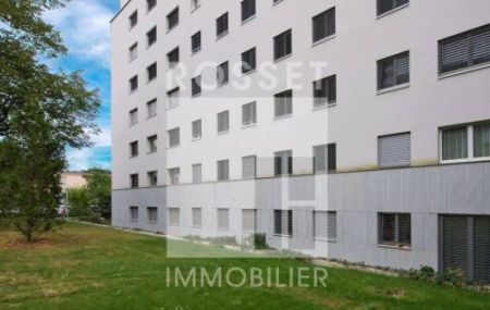 LOGEMENT HLM ! Appartement de 5 pièces au 5ème étage