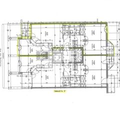 Appartement traversant de 4 pièces au 1er étage avec balcons
