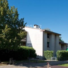 Appartement de 4 pièces au rez en campagne Genevoise se composant de la manière suivante :