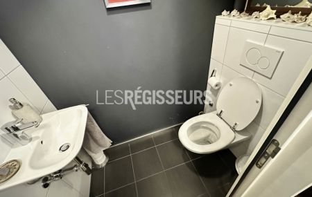 Chêne-Bougeries - 6 pièces - 166 m2